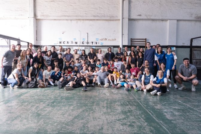 Se llevó adelante una charla de Psicología Deportiva y Nutrición para las Selecciones masculinas de FeBAMBA - Imagen 8